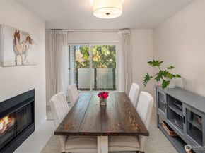 5225 50th Avenue NE 208, Seattle WA 98105