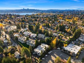 5225 50th Avenue NE 208, Seattle WA 98105