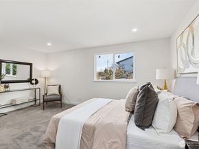 7002 42nd Avenue S, Seattle WA 98118