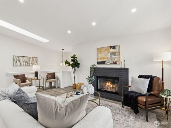 7002 42nd Avenue S, Seattle WA 98118