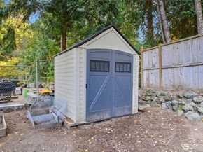 1210 NW Huckle Drive, Bremerton WA 98311