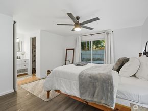 1210 NW Huckle Drive, Bremerton WA 98311