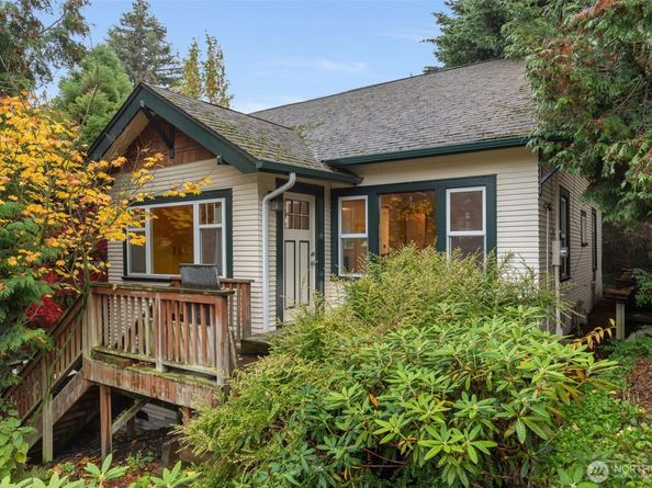 3007 S Court Street, Seattle WA 98144