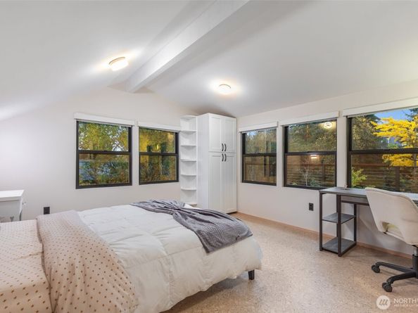 3007 S Court Street, Seattle WA 98144