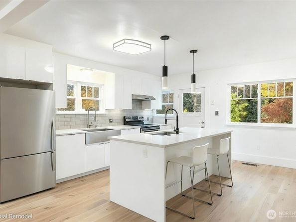 3007 S Court Street, Seattle WA 98144