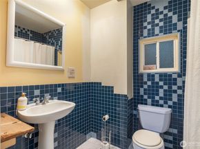 3007 S Court Street, Seattle WA 98144