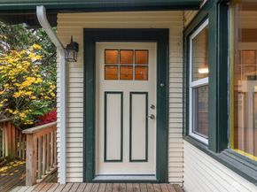 3007 S Court Street, Seattle WA 98144