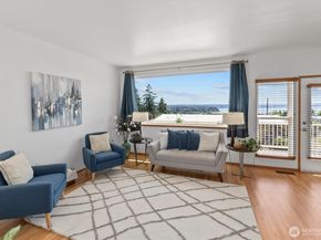 21024 5th Avenue S, Des Moines WA 98198