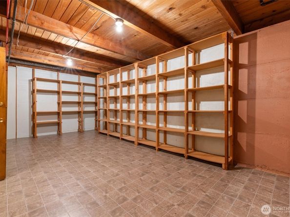 21024 5th Avenue S, Des Moines WA 98198