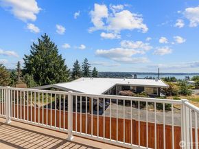 21024 5th Avenue S, Des Moines WA 98198