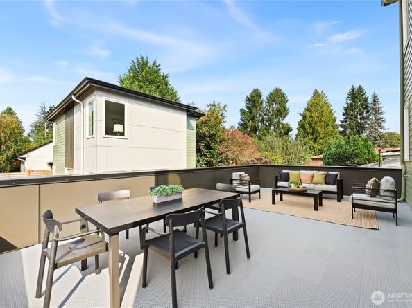 12037 Fremont Avenue N 1 & 2, Seattle WA 98133