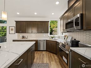 12037 Fremont Avenue N 1 & 2, Seattle WA 98133