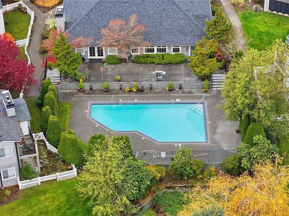 15415 35th Avenue W I103, Lynnwood WA 98087