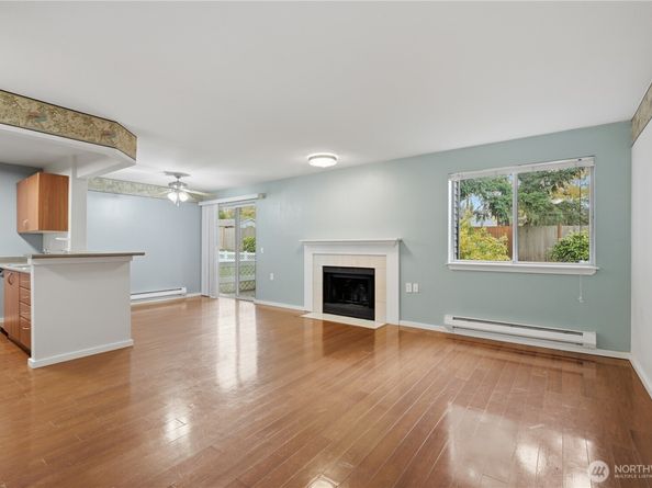 15415 35th Avenue W I103, Lynnwood WA 98087