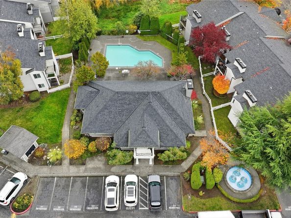 15415 35th Avenue W I103, Lynnwood WA 98087