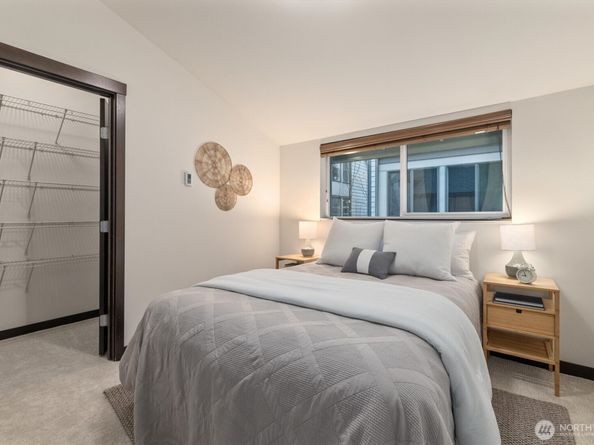 2516 Yale Avenue E C, Seattle WA 98102