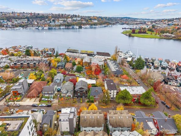 2516 Yale Avenue E C, Seattle WA 98102