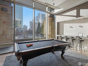 10650 NE 9th Place 923, Bellevue WA 98004