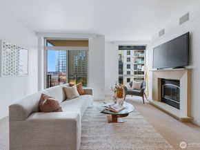 10650 NE 9th Place 923, Bellevue WA 98004