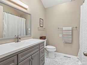 10816 SE 292nd Street, Auburn WA 98092