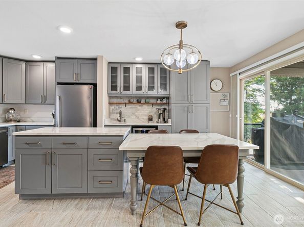 10816 SE 292nd Street, Auburn WA 98092