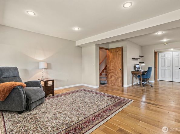 10816 SE 292nd Street, Auburn WA 98092