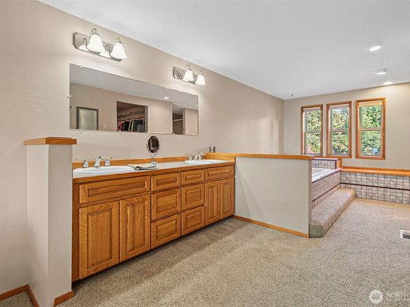 10816 SE 292nd Street, Auburn WA 98092