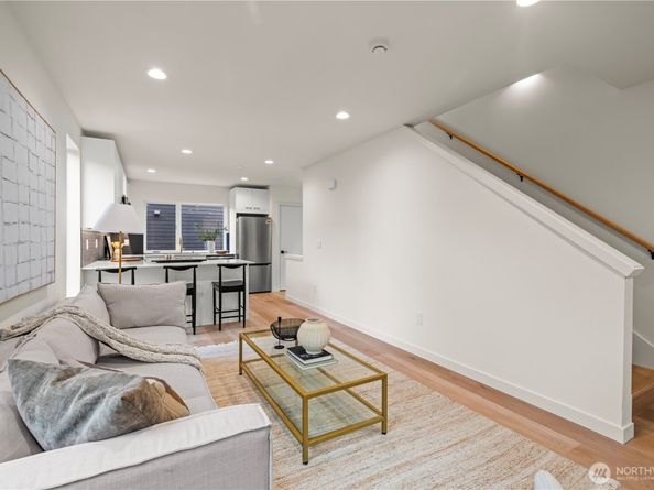 4111 25th Avenue SW LOT C, Seattle WA 98106