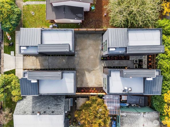 4111 25th Avenue SW LOT C, Seattle WA 98106