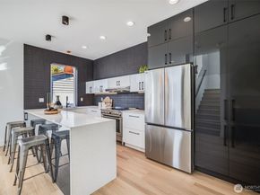 6356 47th Avenue S, Seattle WA 98118