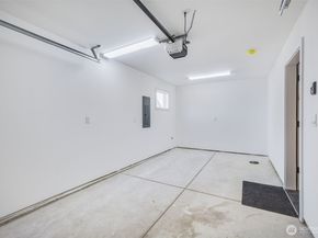 6356 47th Avenue S, Seattle WA 98118