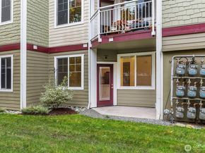 13000 Admiralty Way L104, Everett WA 98204