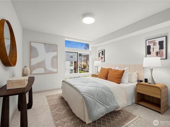 903 B NW 56th Street, Seattle WA 98107