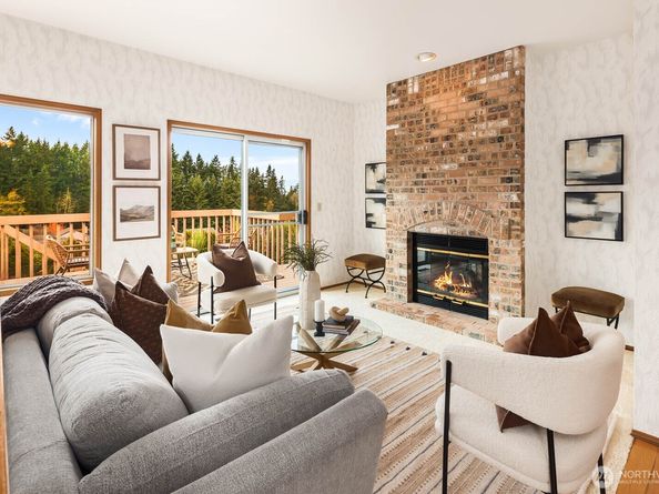 18628 70th Avenue W, Lynnwood WA 98037