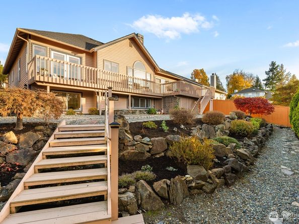 18628 70th Avenue W, Lynnwood WA 98037