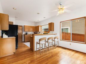 18628 70th Avenue W, Lynnwood WA 98037