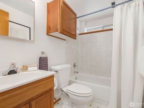 18628 70th Avenue W, Lynnwood WA 98037