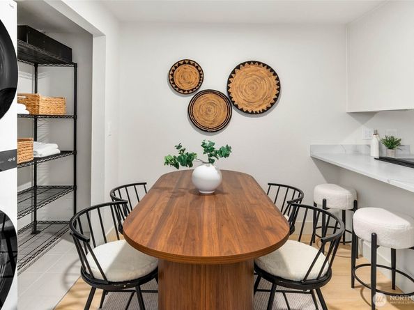 14002 NE 181st Place A102, Woodinville WA 98072