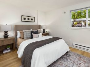 14002 NE 181st Place A102, Woodinville WA 98072