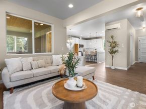 13107 21ST Court NE, Lake Stevens WA 98258