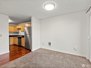 1215 S 237th Lane 1308, Des Moines WA 98198