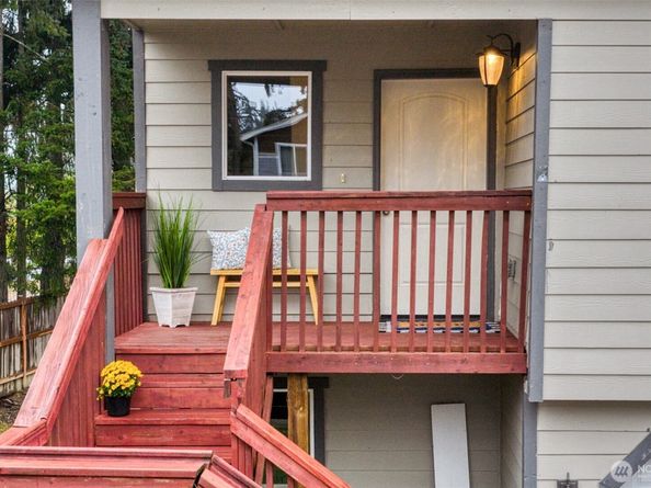 171 SW Marcia Way, Port Orchard WA 98366