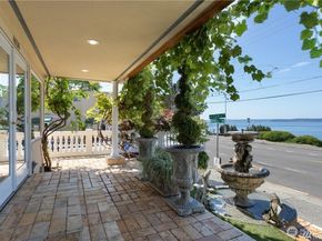 4030 Beach Drive SW, Seattle WA 98116