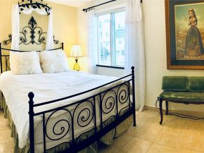 4030 Beach Drive SW, Seattle WA 98116