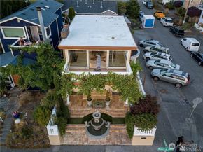 4030 Beach Drive SW, Seattle WA 98116