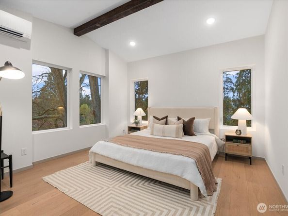 4104 49th Avenue SW, Seattle WA 98116