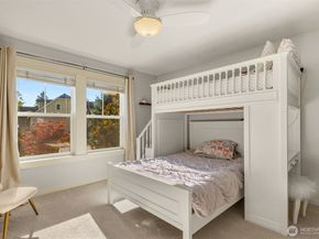 1719 271st Avenue SE, Sammamish WA 98075