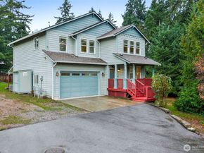 7655 NE 204th Place, Kenmore WA 98028