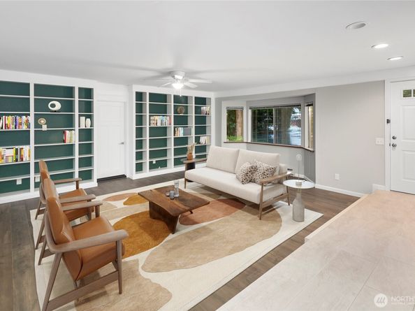 10 146th Street SW, Lynnwood WA 98087