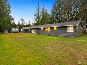 10 146th Street SW, Lynnwood WA 98087